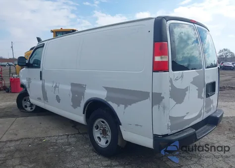 2015 Chevrolet Express 2500 Work Van from USA, damaged, VIN 1GCWGFCF7F1184218